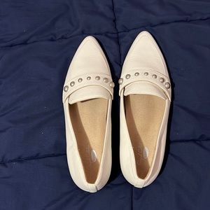 NWOT Pointed Toe Loafers